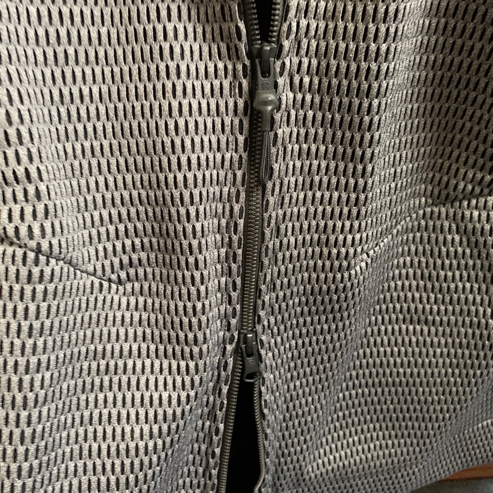 Adidas jacket - Picture 4 of 8